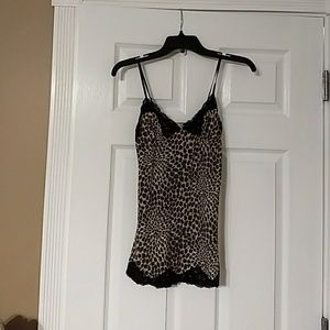 Kiwi women's top size Medium